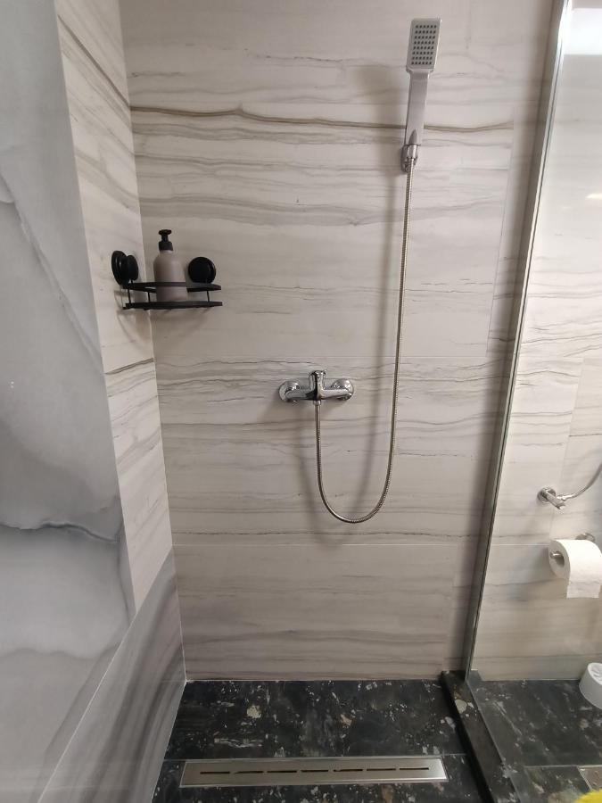 Casa Tiky Hotel Timisoara Ngoại thất bức ảnh