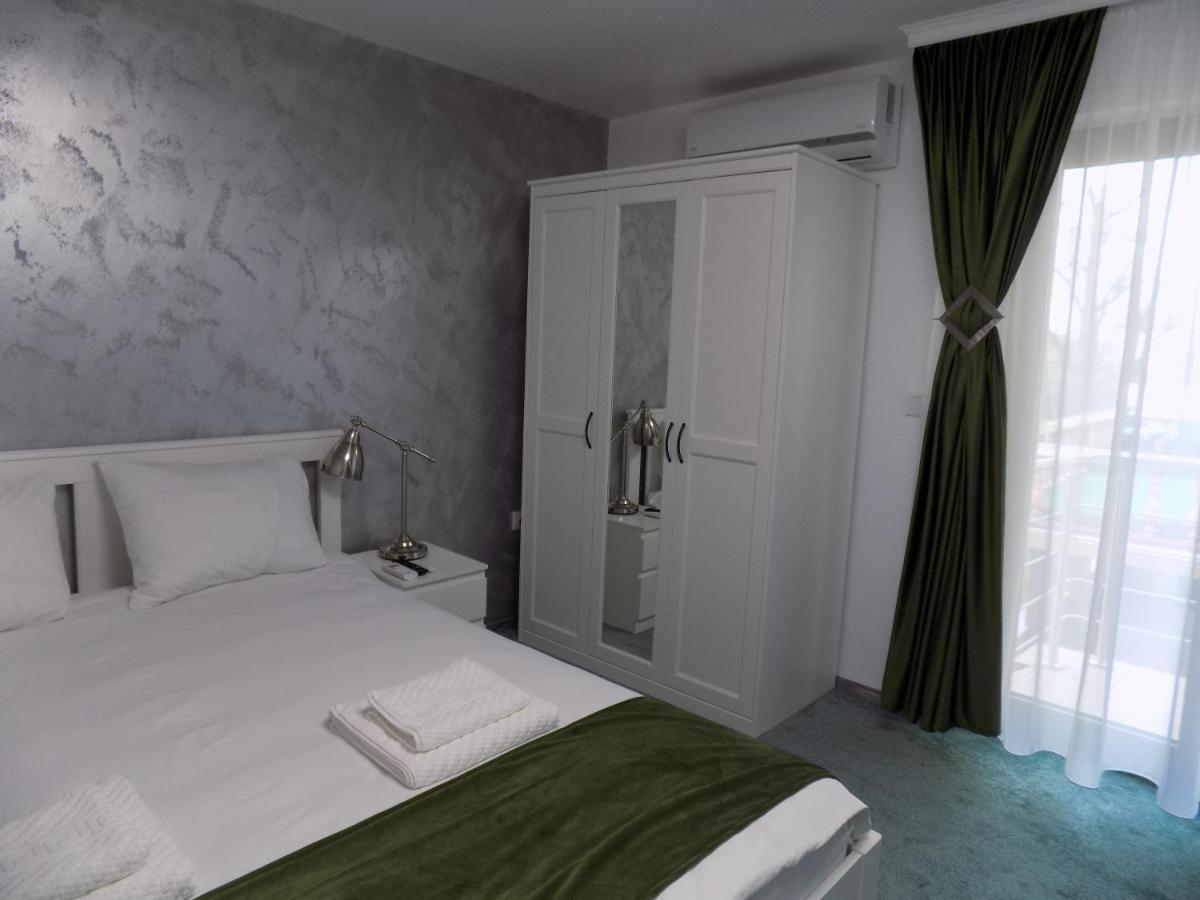 Casa Tiky Hotel Timisoara Ngoại thất bức ảnh