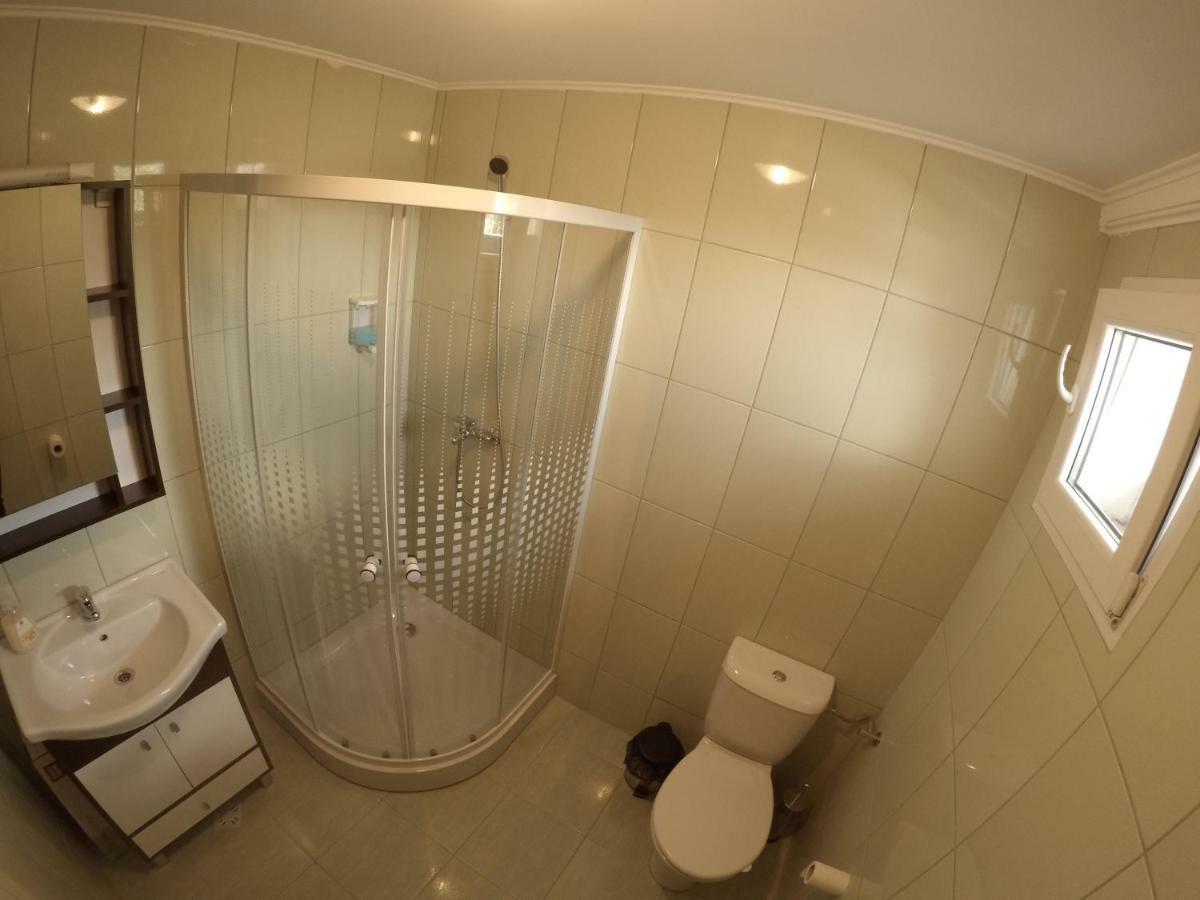 Casa Tiky Hotel Timisoara Ngoại thất bức ảnh
