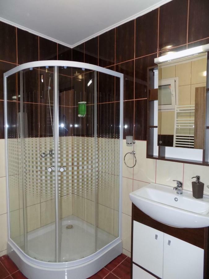 Casa Tiky Hotel Timisoara Ngoại thất bức ảnh